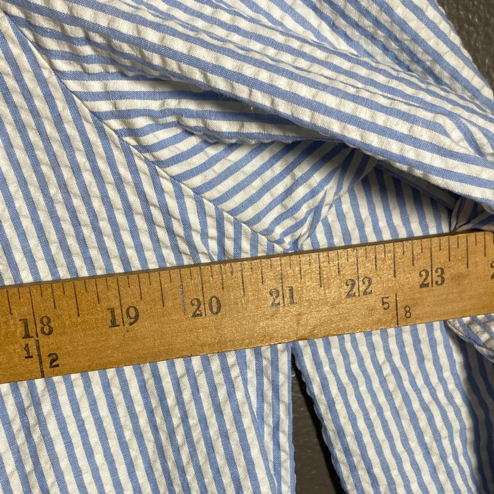 Miss Elaine Light Blue Striped Full Zip W/Pockets Floral Top - Picture 9 of 9